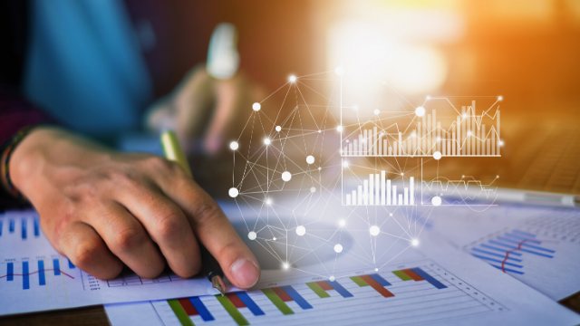 Monitoring the Financial Close Process